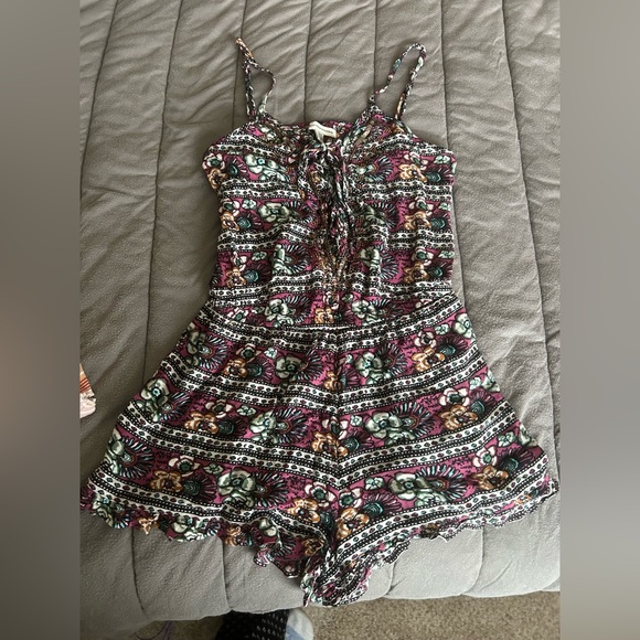 American Eagle romper - Picture 1 of 2
